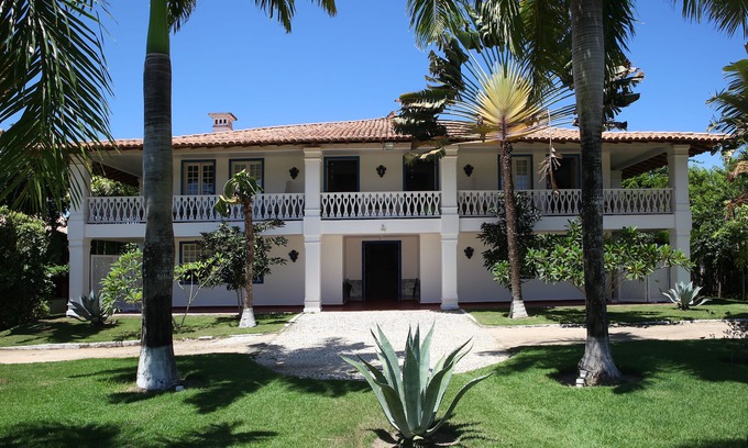 Arraial d'Ajuda Casa | Casa Grande São Vicente - 6 Suites for up to 16 people max Sea View