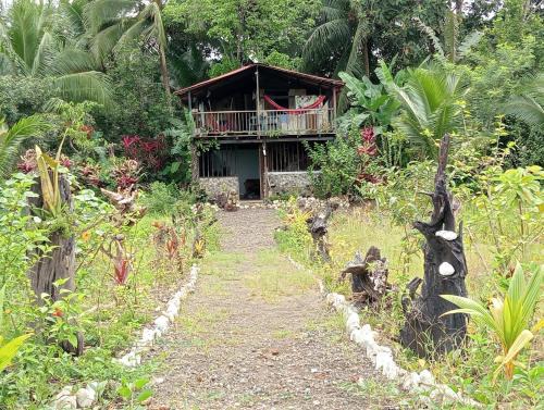 Nuqui Casa | casa guayaba lodge