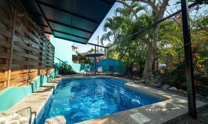 San Francisco Apartamento | Casa Happy Sol - Cangrejo: Pool, Surf, & Relax