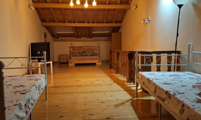 Sotillo de la Adrada Casa | Casa ideal para familias, al lado de rutas de senderismo