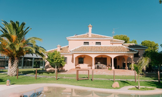 Ecija Chalet De Esquí | Casa ideal para pasar unos días de relax. A tan solo 5 minutos de Écija.