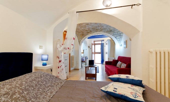 Chieti Apartamento | Casa Incantata - Studio Apartment, Sleeps 2
