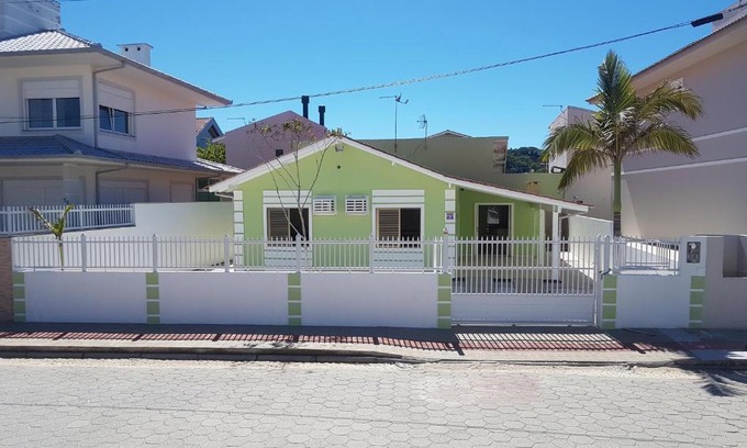 Ponta do Papagaio Casa | Casa incrível a Beira Mar! 3 qtos Ponta do Papagaio