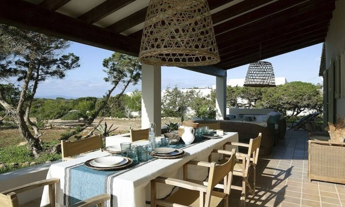 Es Pujols Villa | Casa Independiente en Raco de Sa Galera, 1, Formentera
