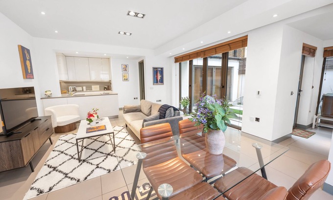 Kensington Apartamento | Casa Italia near Gloucester Road with Outside Space