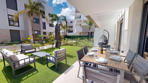 Torre-Pacheco Apartamento | Casa Jardin - A Murcia Holiday Rentals Property