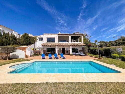 Benalmadena Casa | Casa Joy - piscina privada barbacoa