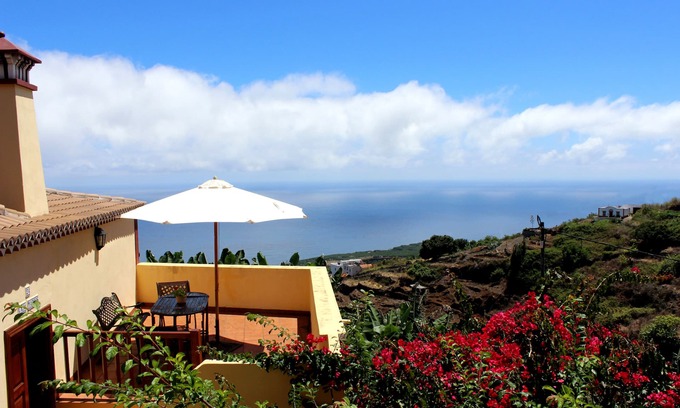 Los Sauces Cabaña | Casa junto al acceso a Los Nacientes de Marcos y Cordero, La Palma