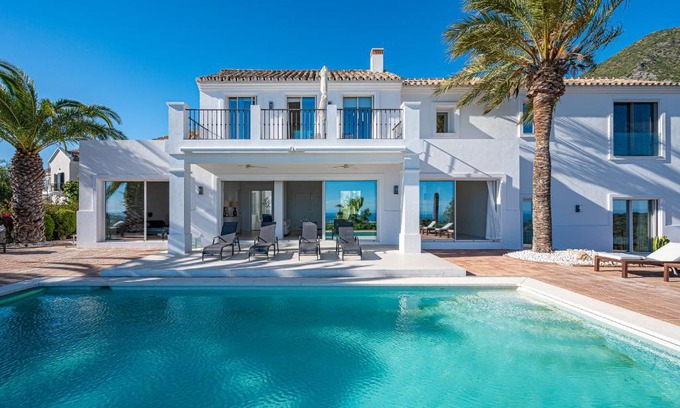 Istan Villa | Casa Kibo - MARBELLA HILLS