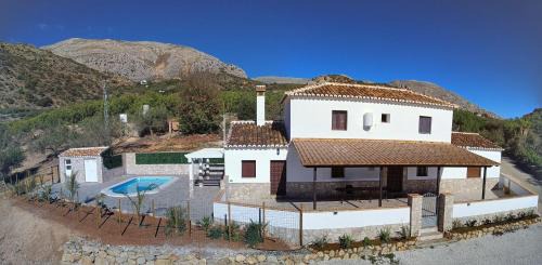 Alora Casa | Casa La Fuente
