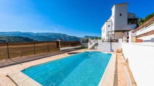 Benaojan Casa | Casa La Mina Benaoján by Ruralidays
