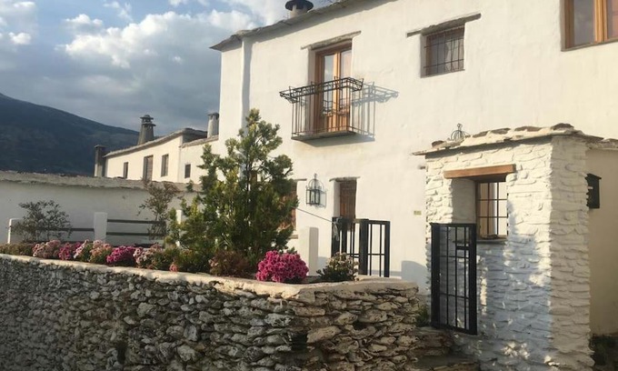 Bubion Casa | Casa Las Alacenas, Bubión (La Alpujarra, Granada)