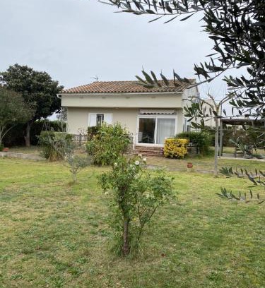 Les Roques Casa | Casa Les Roques