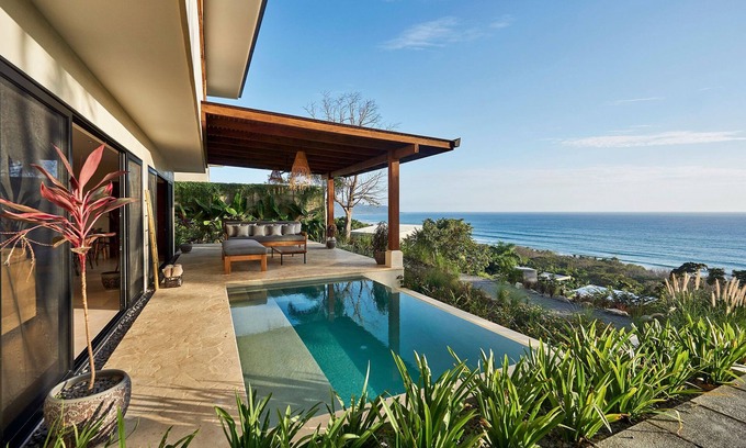 Playa Santa Teresa Casa | Casa Lu - beautiful 3 bedroom with a stunning Ocean view & pool
