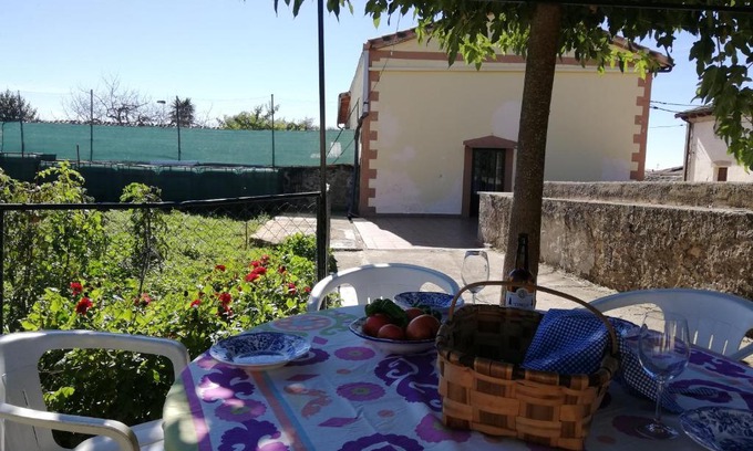 Zabal Casa | Casa Luka Etxea
