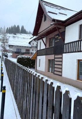 Dorna Candrenilor Casa | Casa Lulu