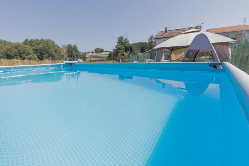 Taboadela Casa | Casa Luna Rural Con Piscina y Jardín