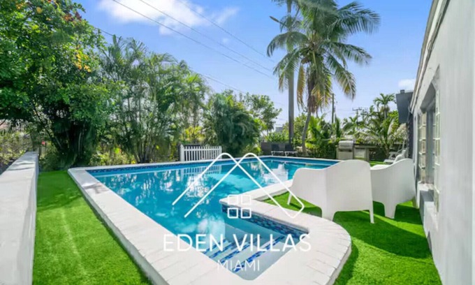 Hallandale Beach Apartamento | Casa Luna | Tropical Pool | Minutes to the Beach