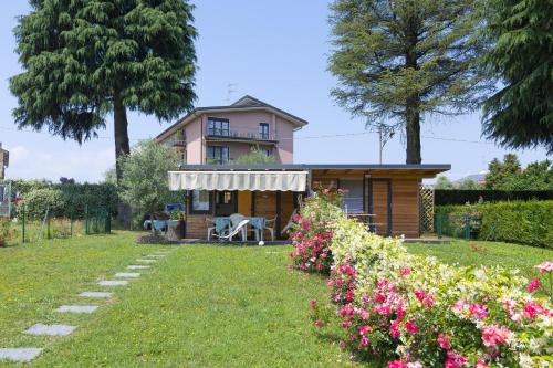 Cadrezzate Apartamento | Casa Maddalena Private Beach - Happy Rentals