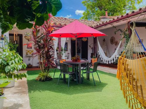 Curiti Casa | CASA MAGIA by Magally Velasco