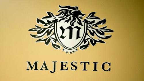 Calimanesti Casa | Casa Majestic