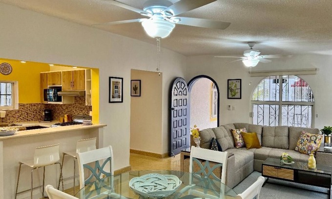 Colonia Andres Casa | CASA MAKY 2 bedroom home downtown Cozumel AC, WiFi, Pool, family & Pet friendly