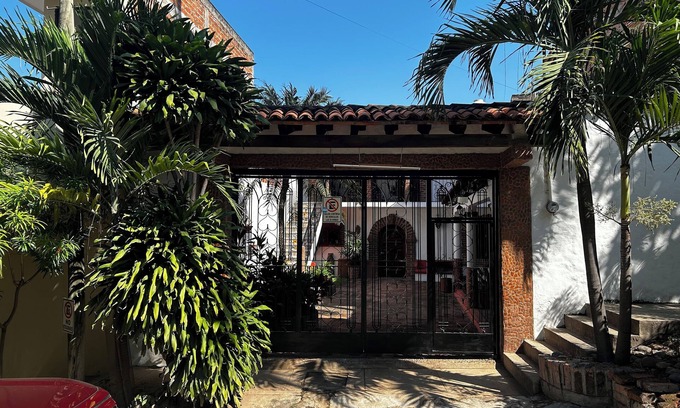 Puerto Vallarta Cama Y Desayuno | Casa Malety