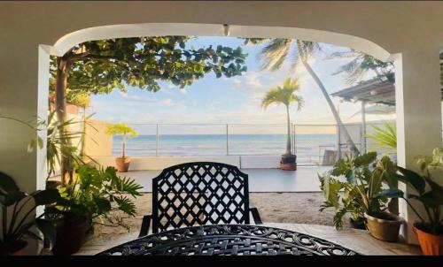 Sawang Casa | Casa Mandulia Beachfront House