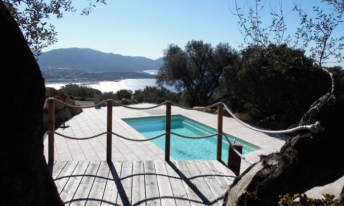 Olmeto Villa | Frente al mar, Villa con piscina climatizada (abril a octubre)