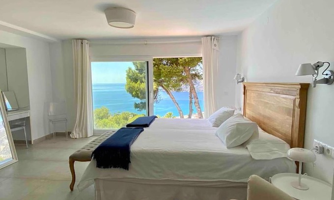 Almunecar Villa | Casa Mare Nostrum: Heated Pool Stunning Views