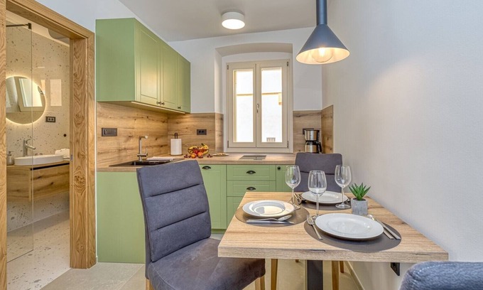 Vrsar Apartamento | Casa Maslina / Ground-floor Apartment 1