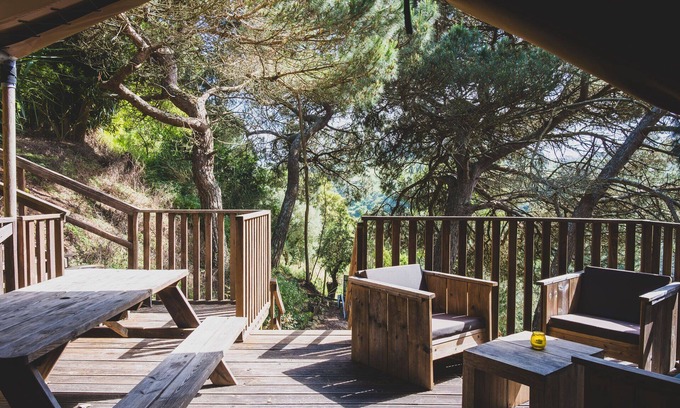 Caldas da Rainha Alquiler De RV | Casa Matsu – Tienda Safari de Lujo para Familias y Grupos en Quinta Japonesa