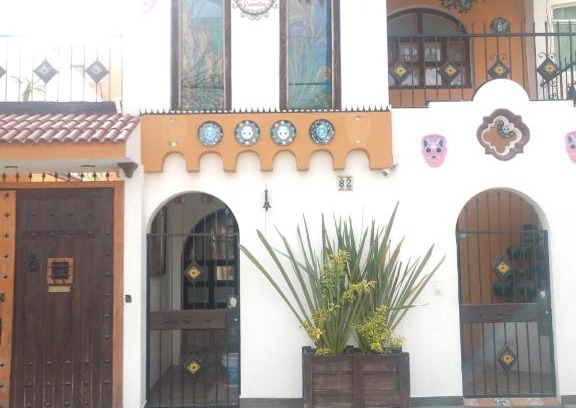 Villa de Guadalupe Casa | Casa Mexicana Patio