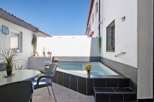 Ronda Casa | Casa Mia Jacuzzi Exterior