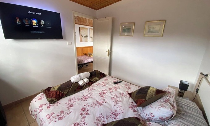 O Carballino Apartamento | CASA MILUCHO: EN LA PROFUNDIDAD DE GALICIA