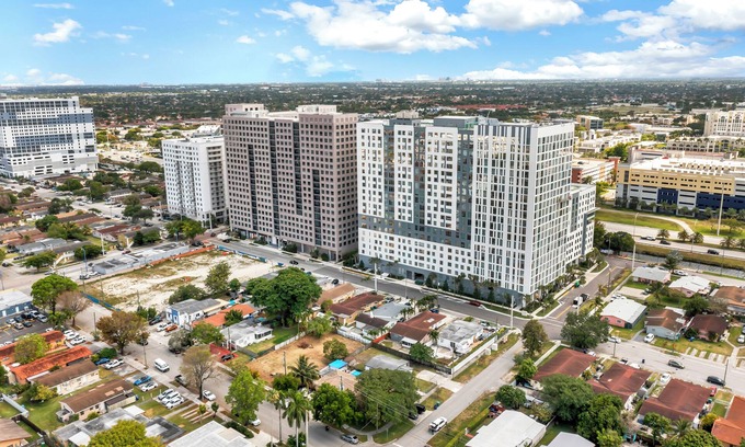 Sweetwater Casa | Casa Mint -Central Miami