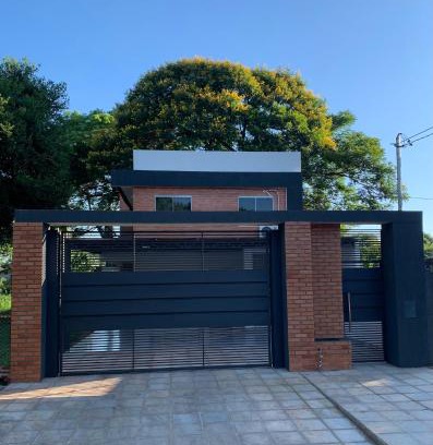 Encarnacion Apartamento | Casa moderna cerca de la playa