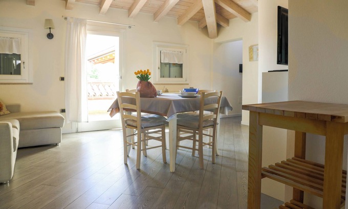 Lonato del Garda Apartamento | Casa Monia - Dos Habitaciones Piso, Capacidad 3