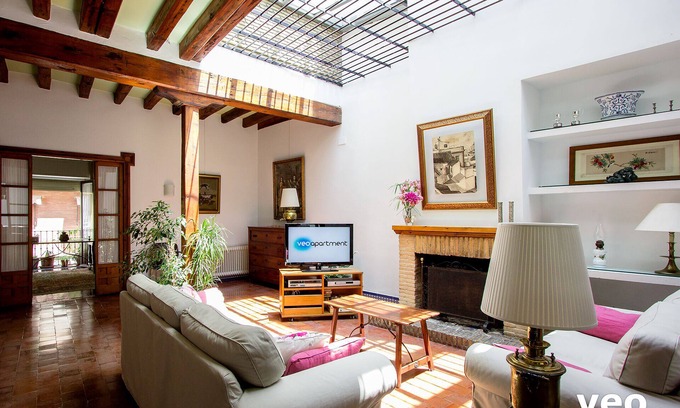 Museo Casa | Casa Monsalves. 6 dormitorios, 5 baños, patio, terraza