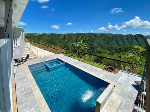 Comerio Casa | Casa Monte Verde - Heated Pool