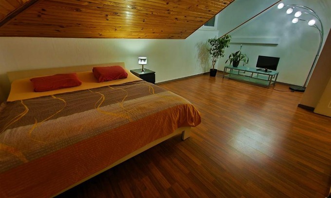 Saint-Louis Casa | Casa Morales on the border
