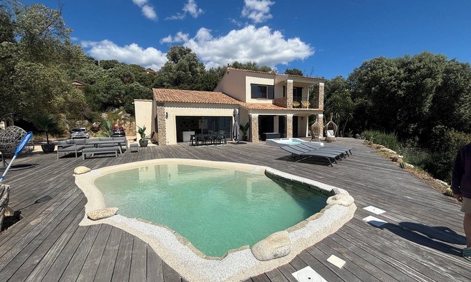 Vetricella Casa | CASA NOSTRA, sea view over Propriano bay