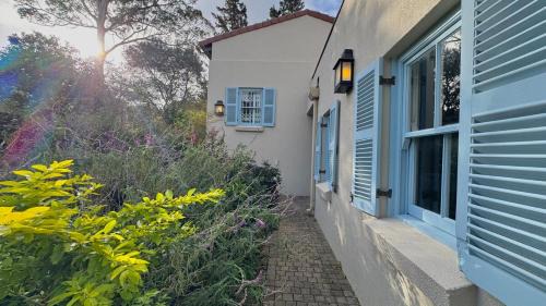 Somerset West Villa | Casa Nubia Villa with Pool