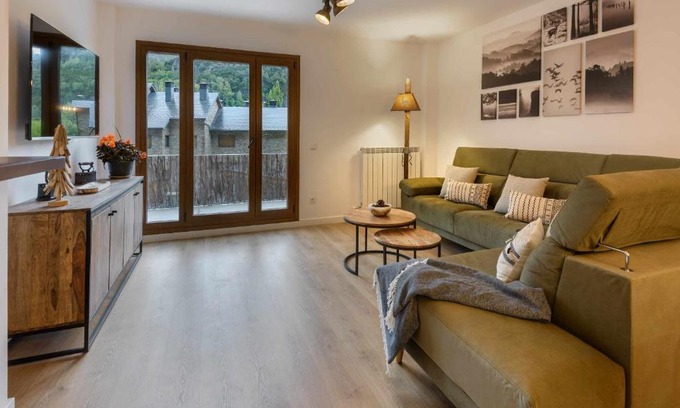 Panticosa Apartamento | Casa O Berde terraza con vistas a Aramón Panticos