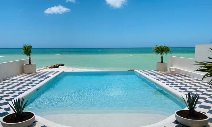 Chuburna Puerto Casa | Casa Ocea ~ An Oceanfront Art Retreat