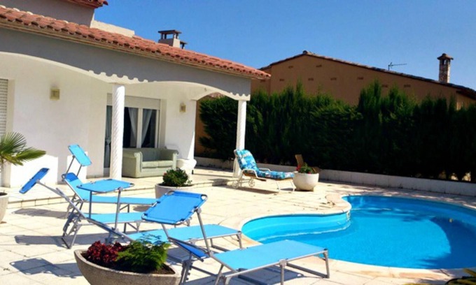 Sant Pere Pescador Chalet De Esquí | Casa Oraly - piscina privada- wifi gratis