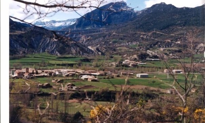 Murillo de Liena Cabaña | Apartamentos Casa Pabán para 6 personas, con bonitas vistas al río y montañas
