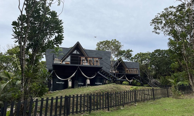Juanchaco Chalet De Esquí | Casa Pacó - Chalet de Lujo a 3 Horas de CalI