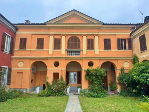 Agliano Terme Apartamento | Casa Paolina