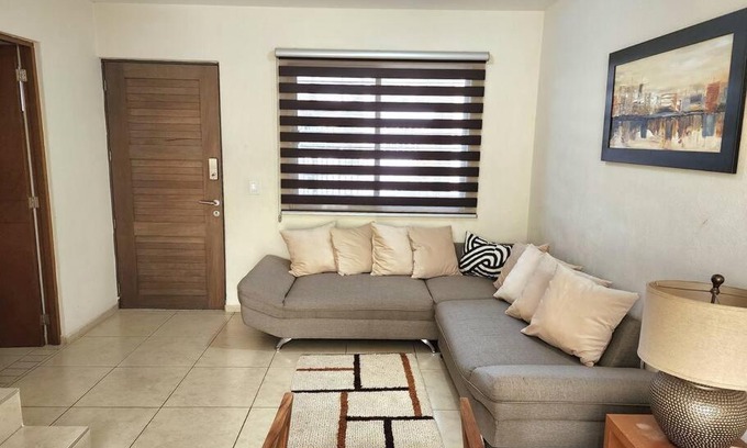 Tlaquepaque Casa | Casa para grupos grandes por el ITESO